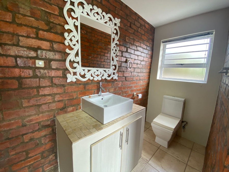 3 Bedroom Property for Sale in Reebok Western Cape